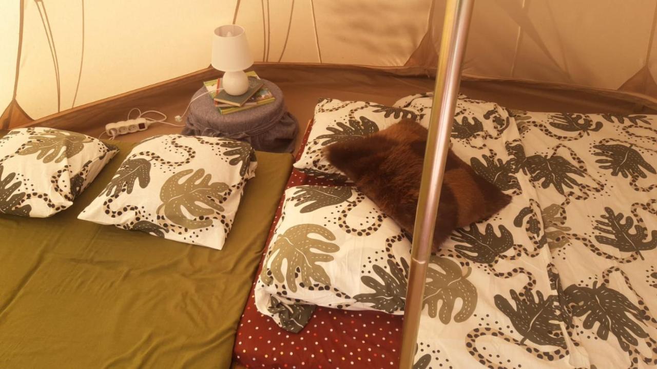 Готель Glamping Fluffy Horns - Glempings Pukainie Ragi Plienciems Екстер'єр фото