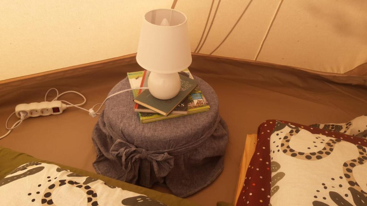Готель Glamping Fluffy Horns - Glempings Pukainie Ragi Plienciems Екстер'єр фото