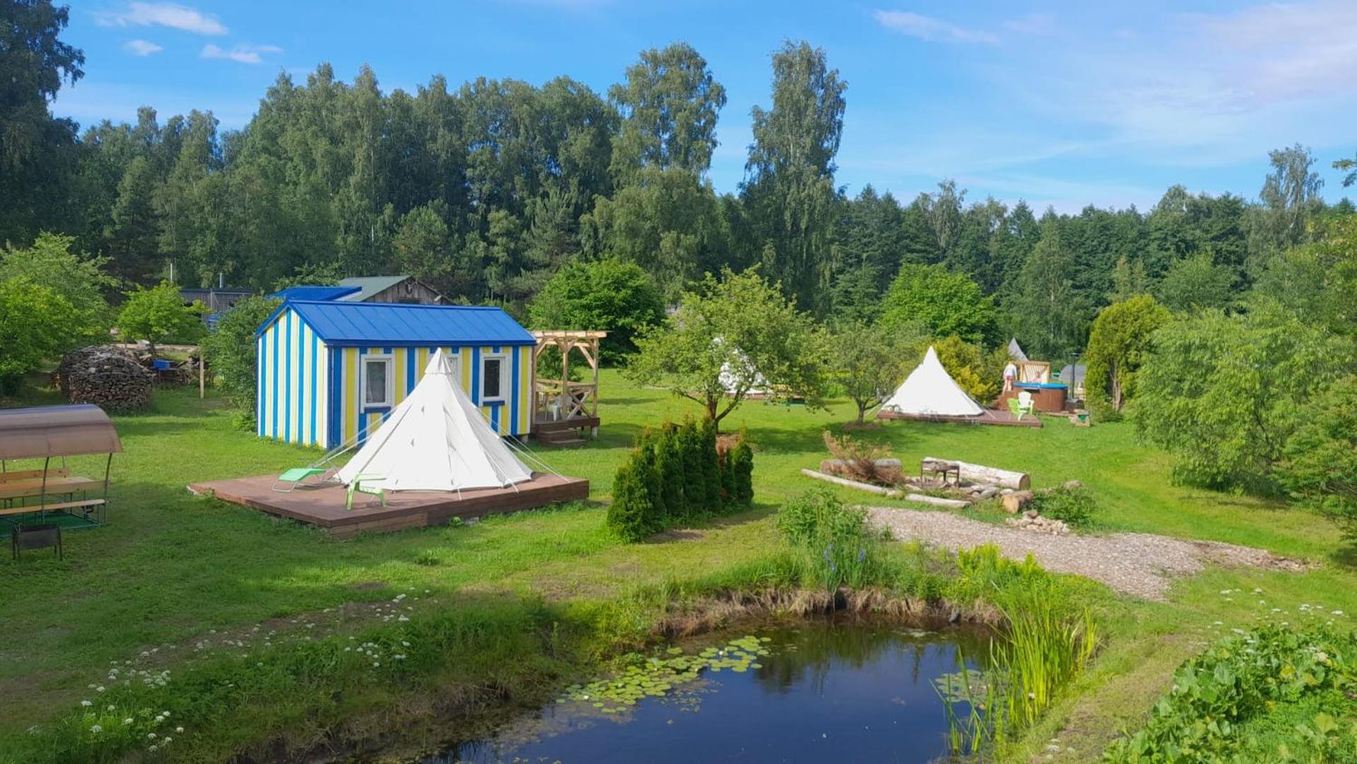 Готель Glamping Fluffy Horns - Glempings Pukainie Ragi Plienciems Екстер'єр фото